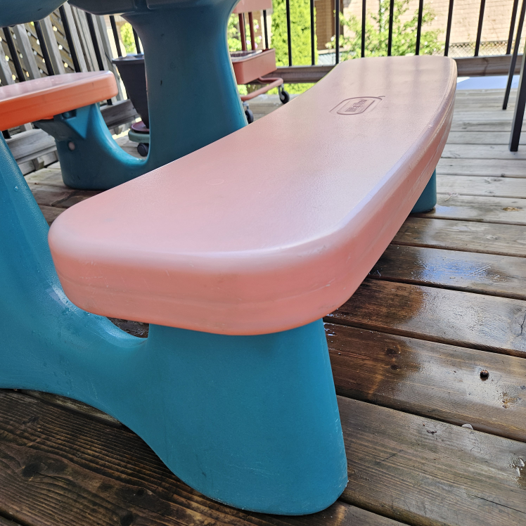 Little Tikes Kids Picnic Table - Turquoise/Peach - photo 3