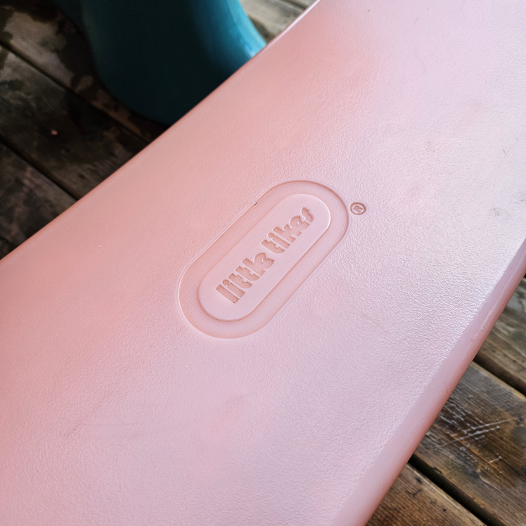 Little Tikes Kids Picnic Table - Turquoise/Peach - photo 4