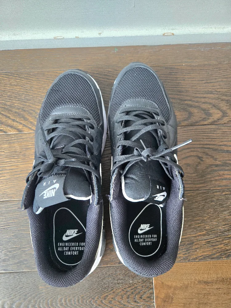 Nike Men's Air Max Excee Sneakers size 11 image indicator(4)