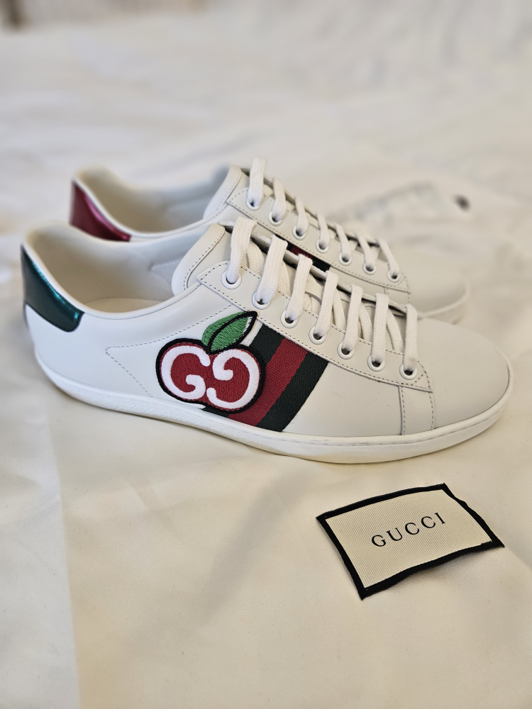 Gucci Ace Sneaker with Cherry Patch Size 39