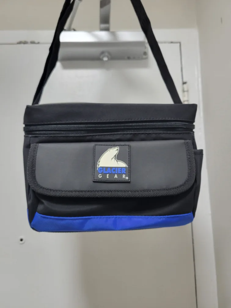 Glacier Gear Insulated Lunch Bag - Black/Blue image indicator(6)