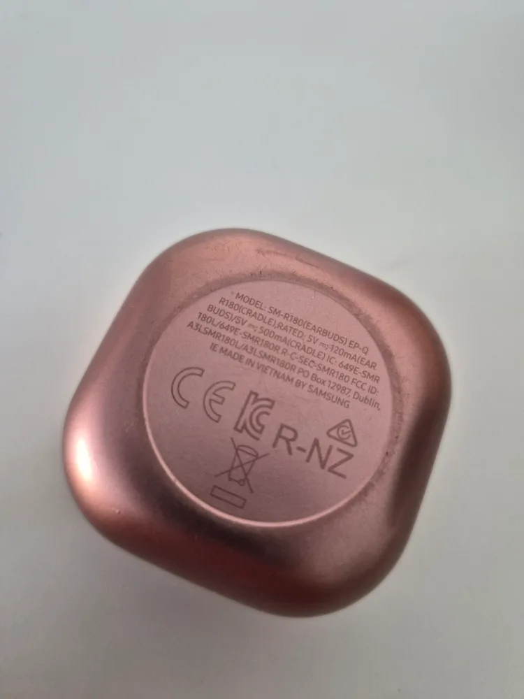 Samsung Galaxy Bluetooth earbuds image indicator(2)