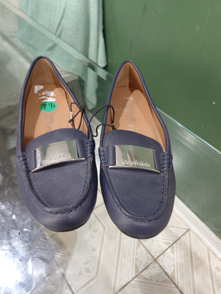 Calvin Klein Blue Loafer - Size 7.5 - photo 4