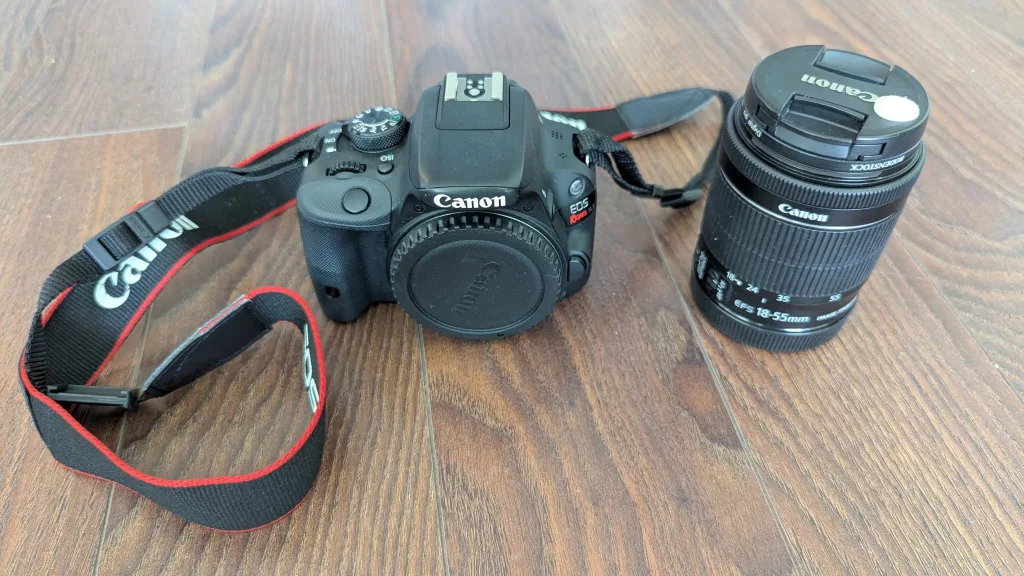 Canon EOS Rebel SL1 DSLR Camera + 18–55mm Lens + Camera Bag image indicator(6)