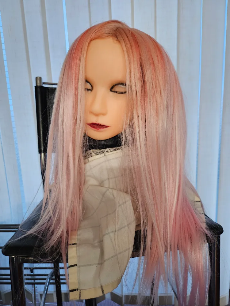 Hairdressing Mannequin Head - Pink thumbnail