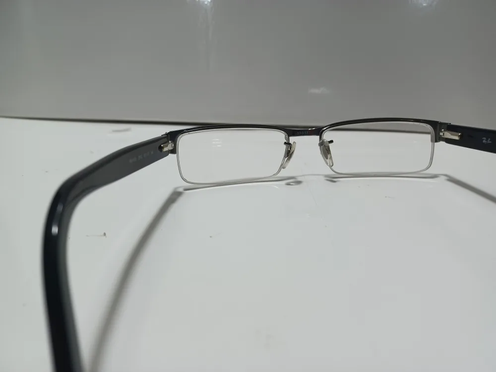 Classy Ray Ban Eyeglasses frame RB6182  Gently used 53 17 140 image indicator(4)