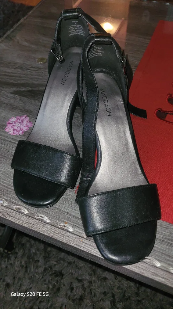 Maddison Black Heels - Size 8 thumbnail