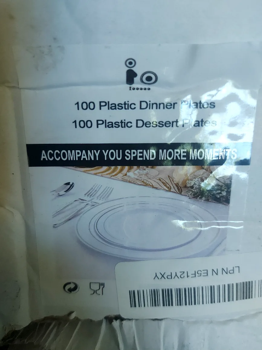 200 Plastic Dinner & Dessert Plates Set image indicator(5)