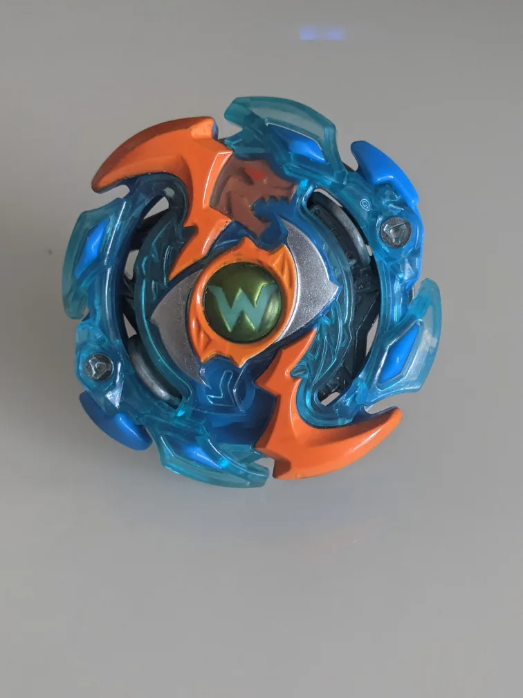 Wyvron Beyblade Burst Speedstorm thumbnail