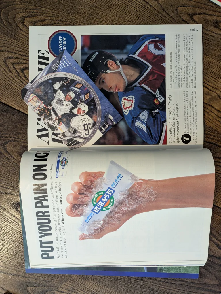 1997 NHL Yearbook The Official Edition image indicator(10)