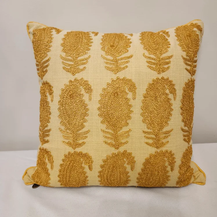 Vintage Pier 1 Imports Decorative Throw Pillow - Gold T9ne thumbnail