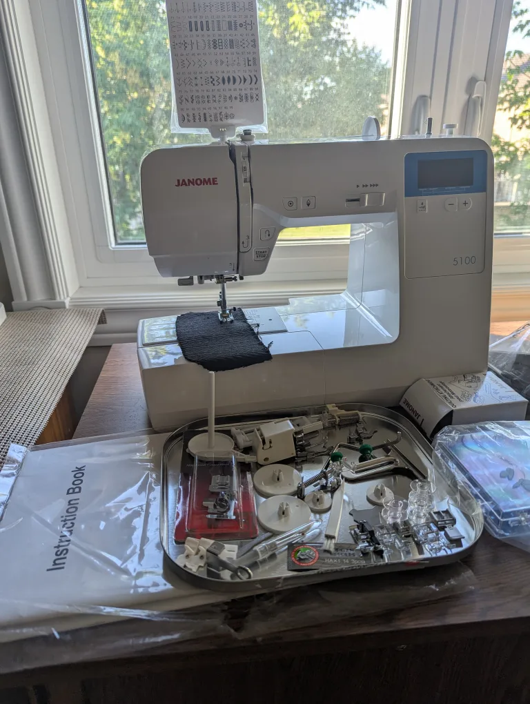 Janome 5100 Sewing Machine thumbnail