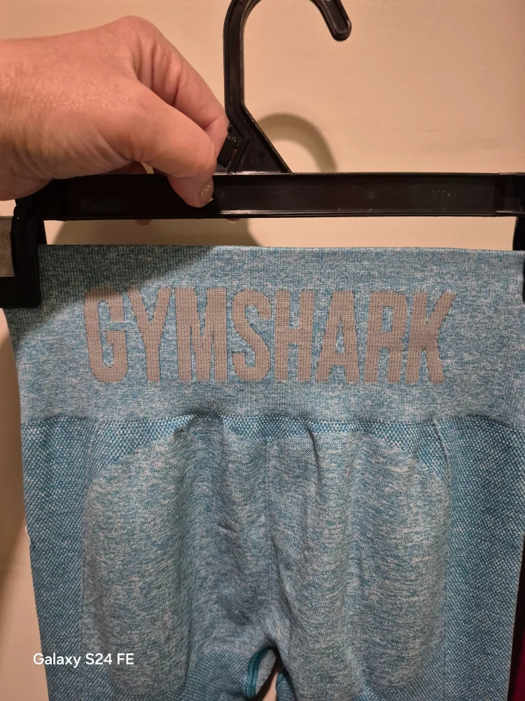 Gymshark Burgundy Leggings image indicator(3)