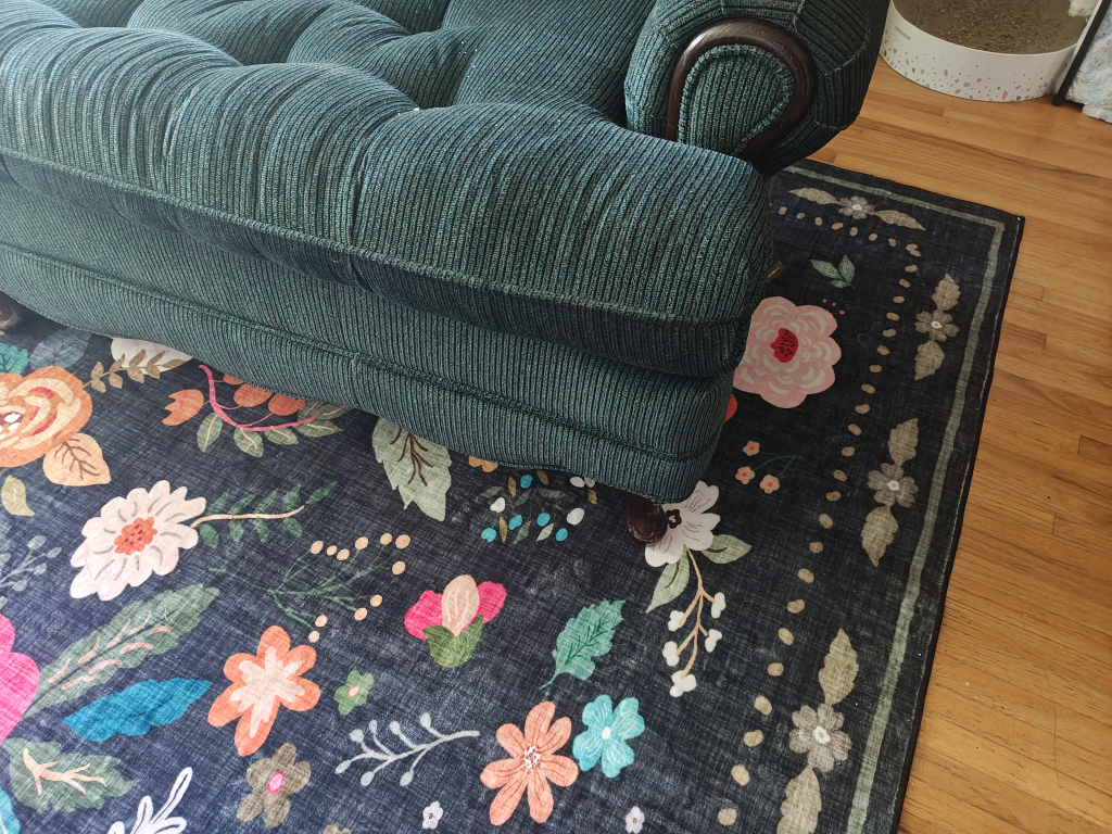 Beautiful  dark green couch! Excellent condition - photo 3