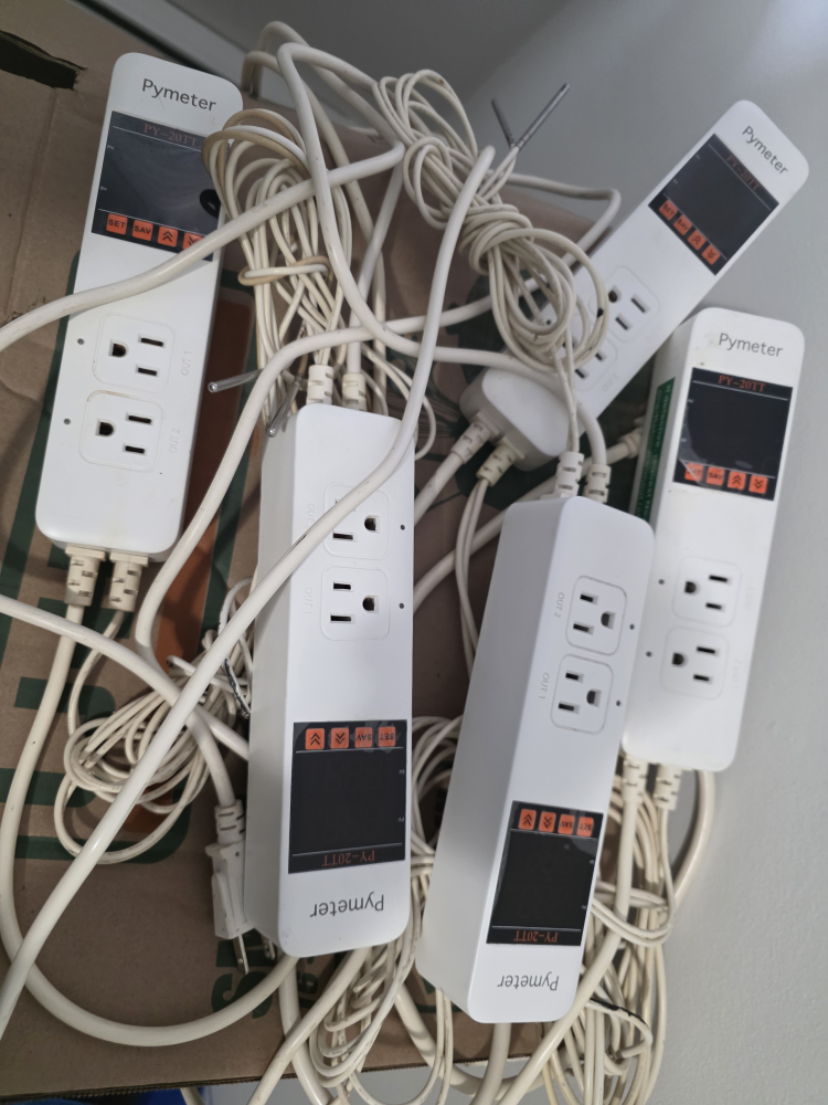 Mixed Lot of Herpstat, Inkbird, Pymeter Thermostats sold - photo 3