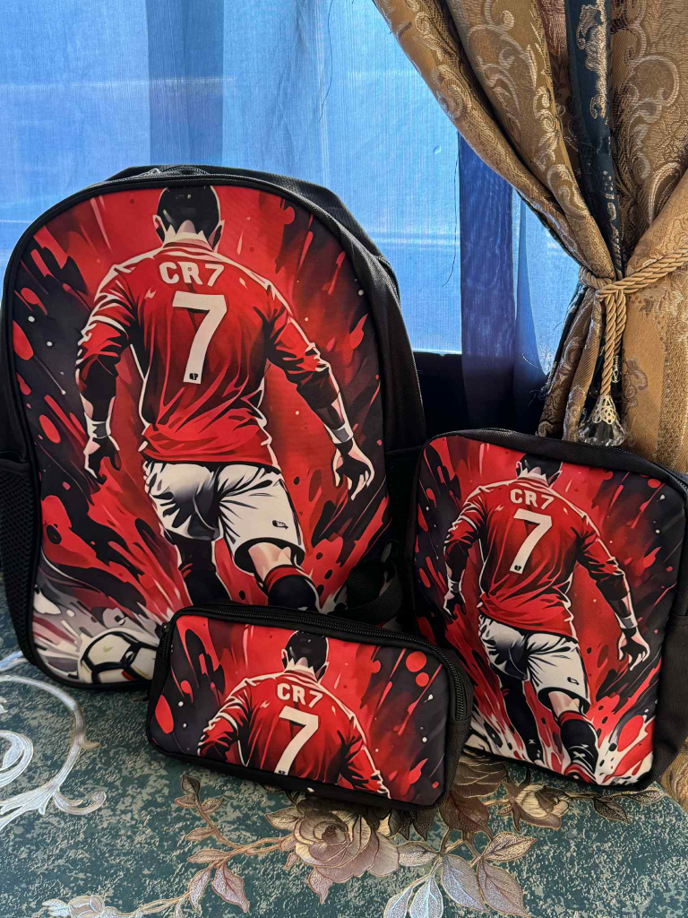 CR7 school bag