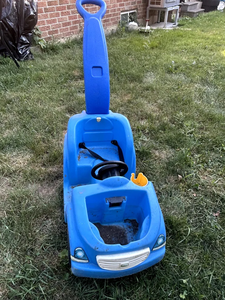Little Tikes Cozy Truck Ride-On Blue thumbnail