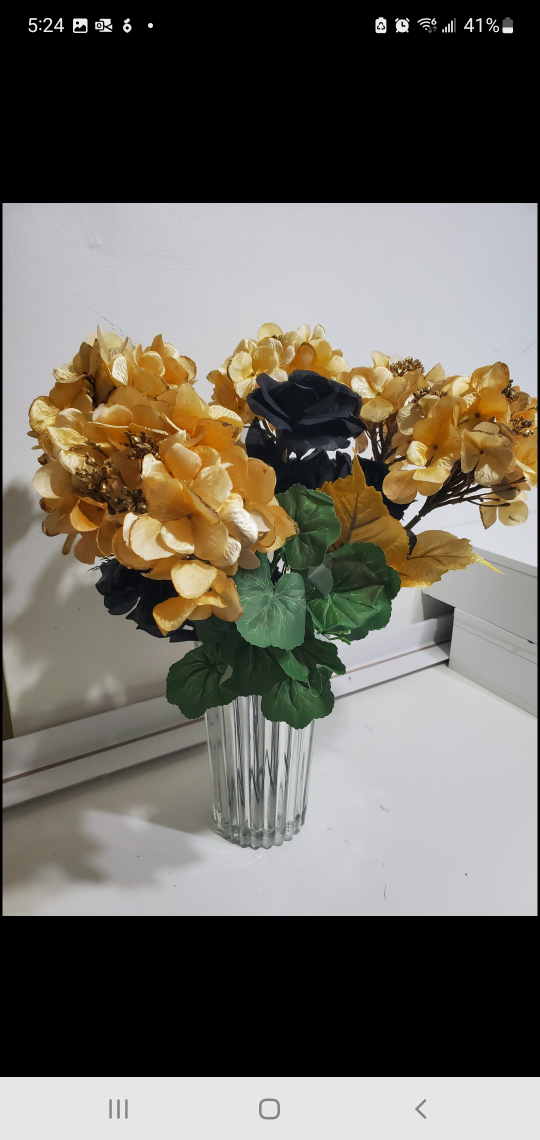 Floral Arrangement in Glass Vase