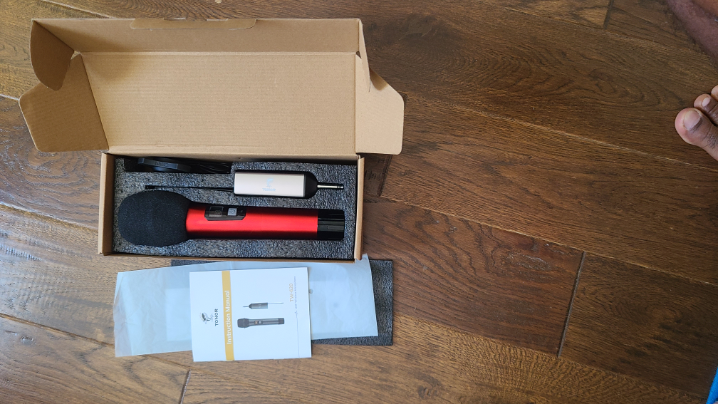 TONOR TW620 Wireless Microphone - Red