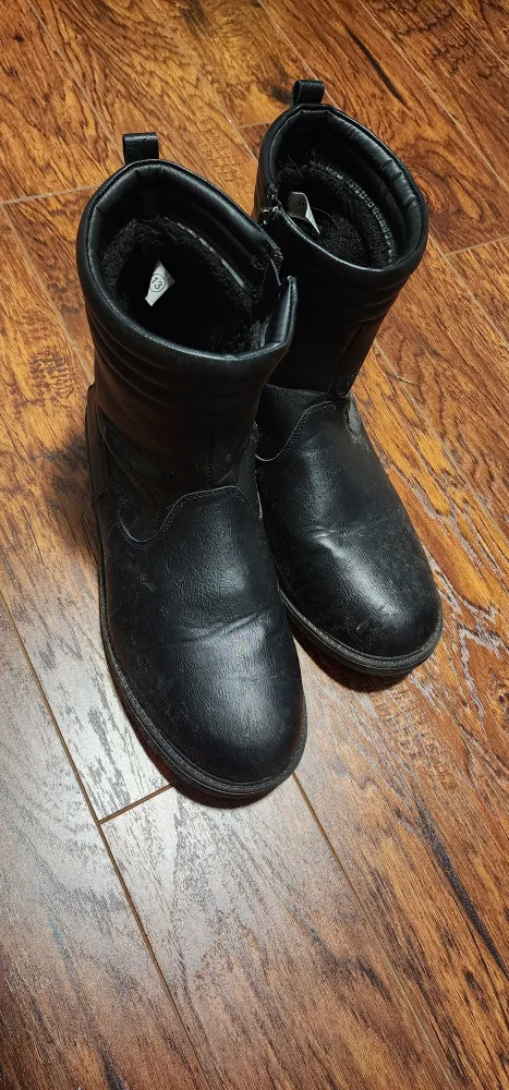 Black Winter Boots - Size 13 thumbnail