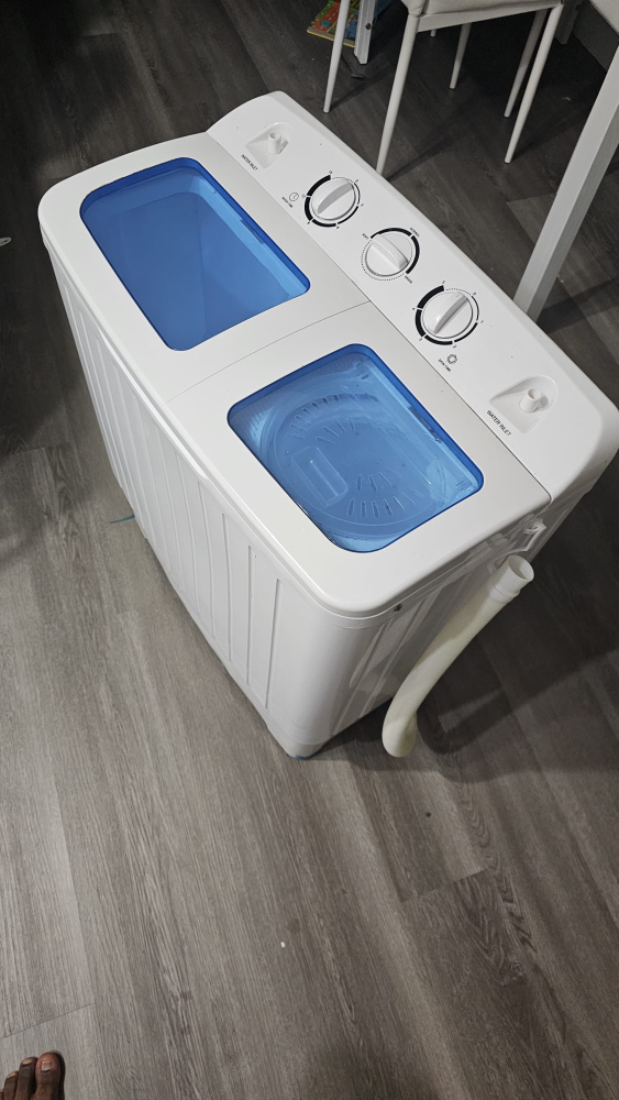 Twin-Tub Washing Machine - 28lbs Capacity - photo 3