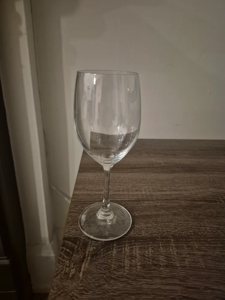 Wine Glasses - Set of 10 thumbnail