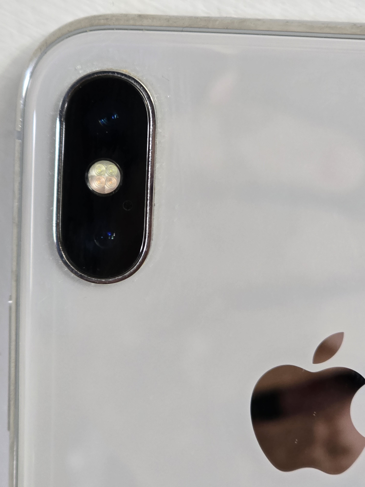 iPhone X Silver | 64 GB | Pristine Condition - photo 3