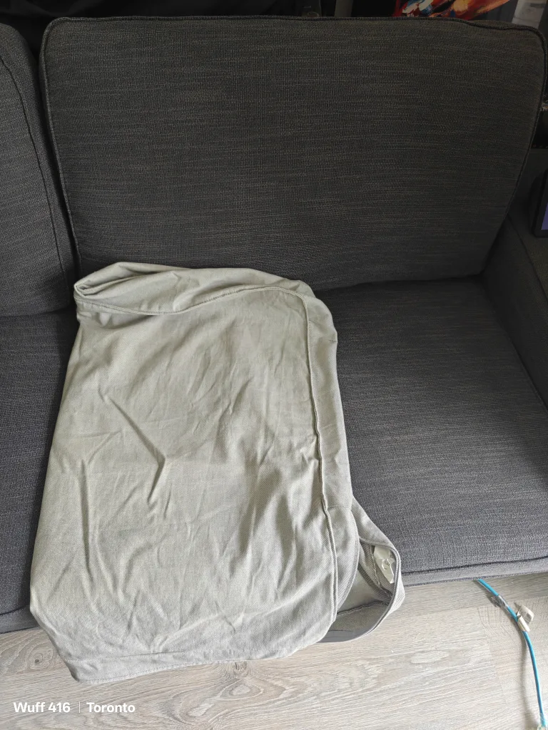 Kivik Sofa with Matching Ottoman image indicator(5)