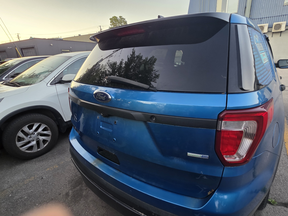 2016 ford explorer intercepted vehicle, great shape - photo 5