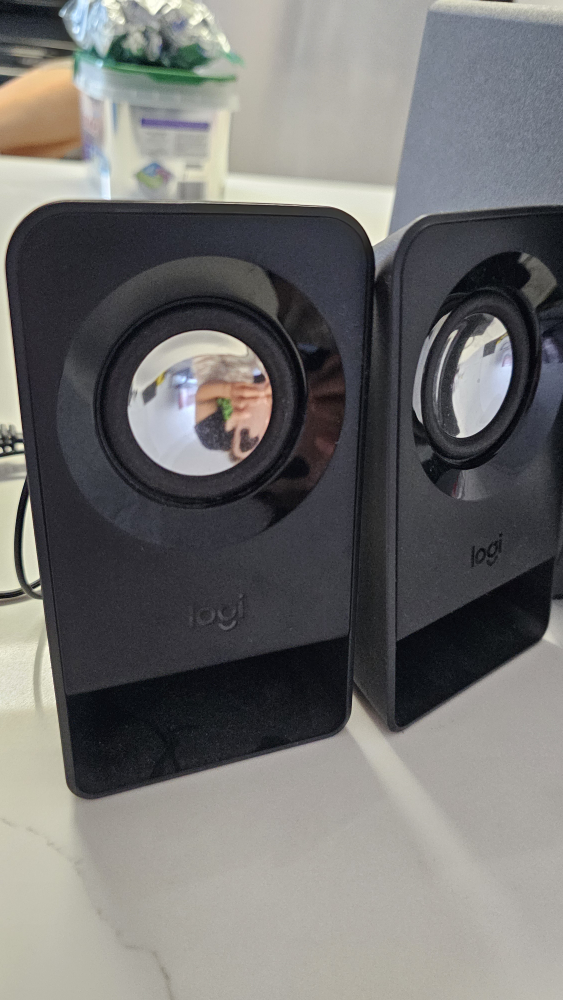 Logitech Z213 Multimedia Speakers - Black - photo 2