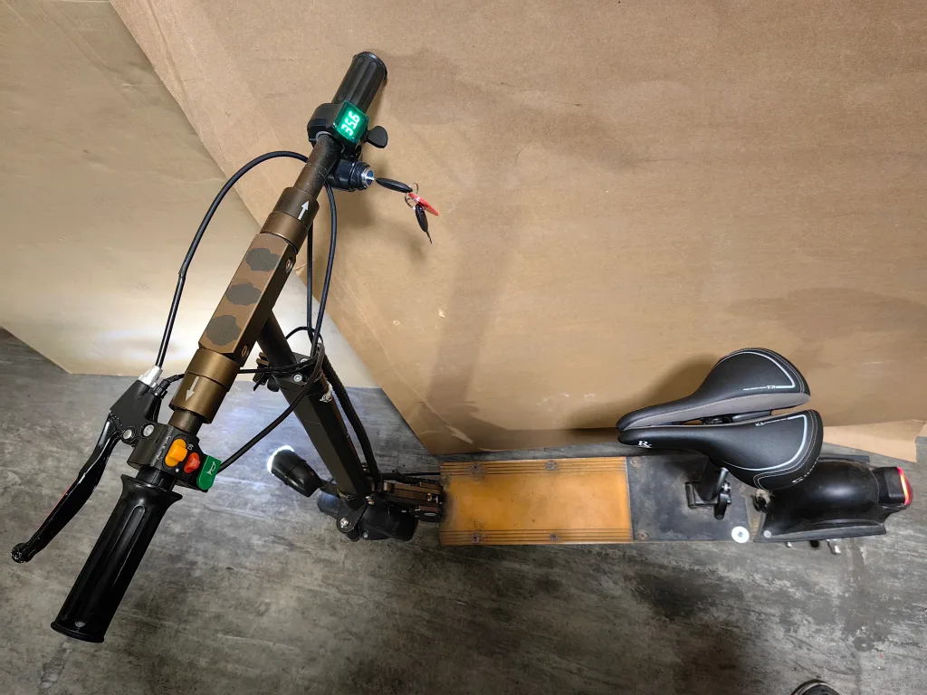 Electric Scooter with Seat (36v for kids) image indicator(5)