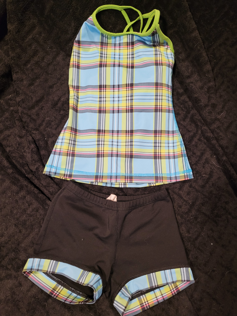 Triple Flip Girls' active wear, Size 3