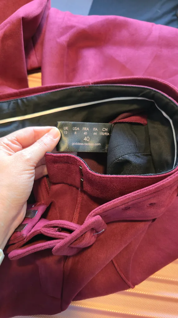 Goddess Pants - Size 40 - Burgundy image indicator(3)