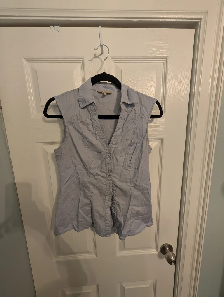 RW&CO. Sleeveless Button Down - Size S thumbnail