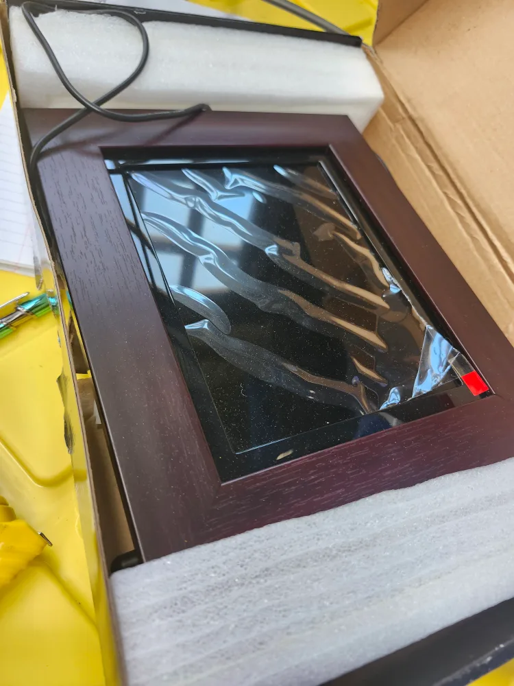 Coby 8" Digital Photo Frame - New in Box! image indicator(2)