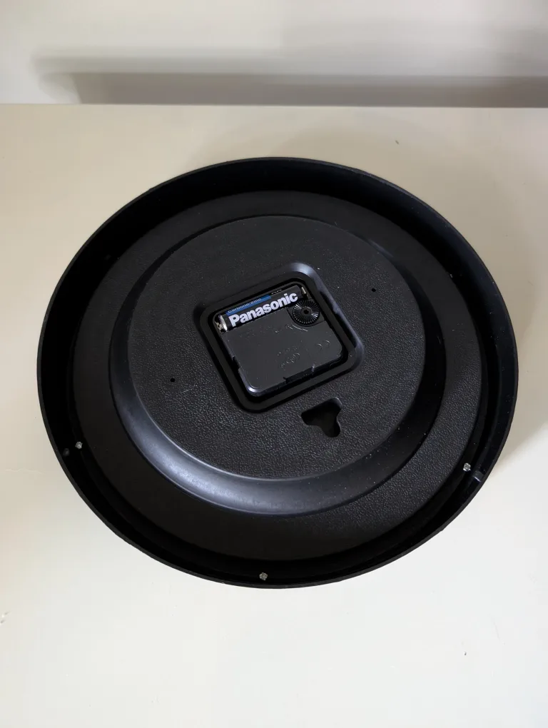 Pineapple Print Wall Clock image indicator(3)