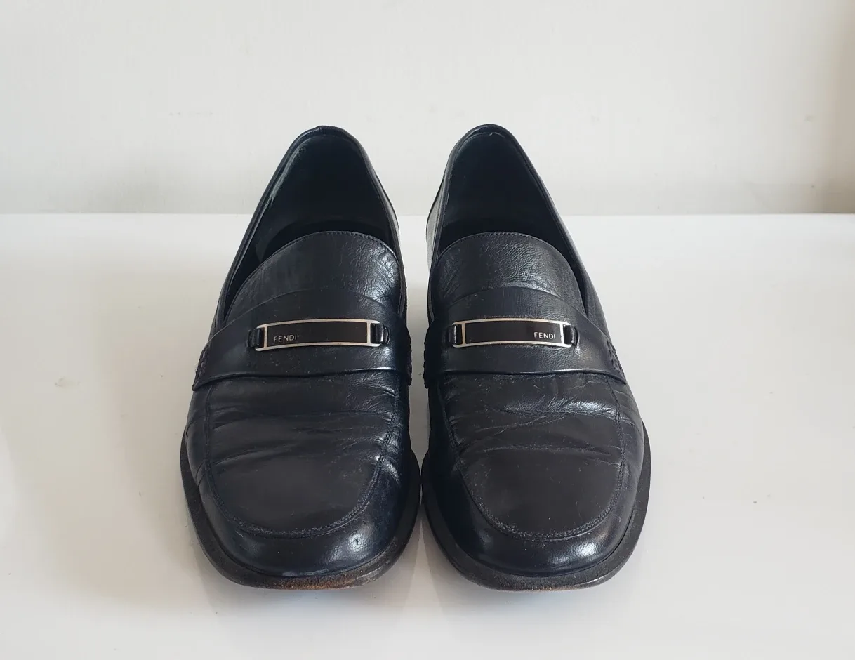 Fendi Loafers Navy Blue Leather - Vintage 90s Academia image indicator(2)