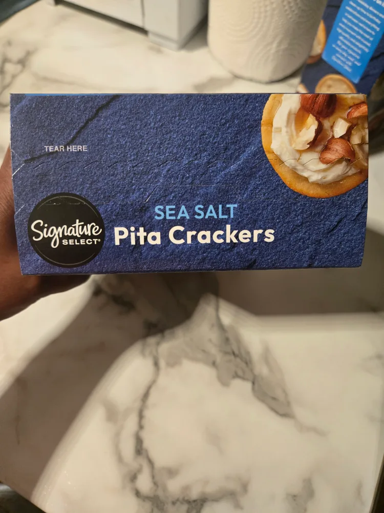 Signature Select Sea Salt Pita Crackers 🍪🧂 image indicator(3)
