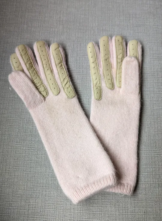 Isotoner Knits Gloves - Pink thumbnail