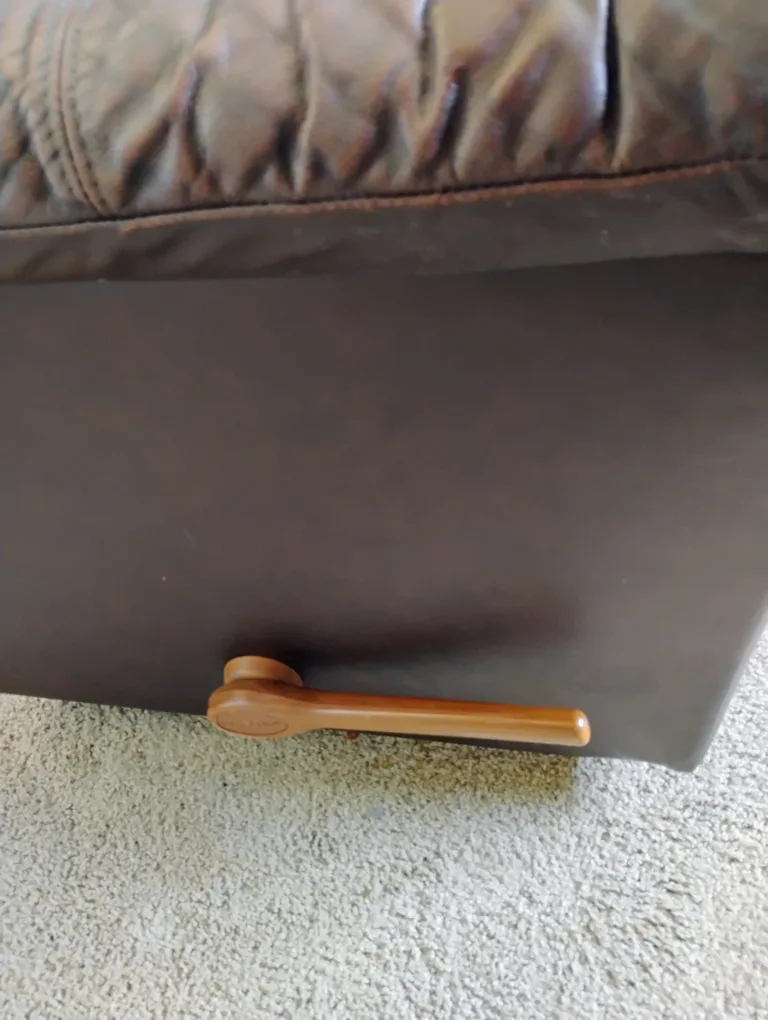 Brown Leather Recliner Armchair image indicator(2)