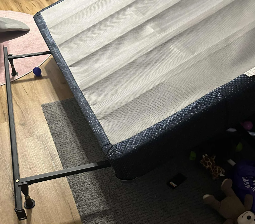 Full/Double metal bed frame and bed box