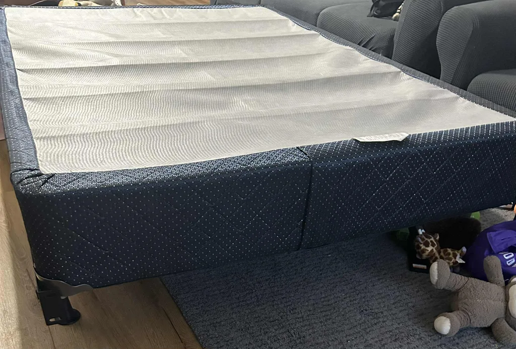 Full/Double metal bed frame and bed box image indicator(2)