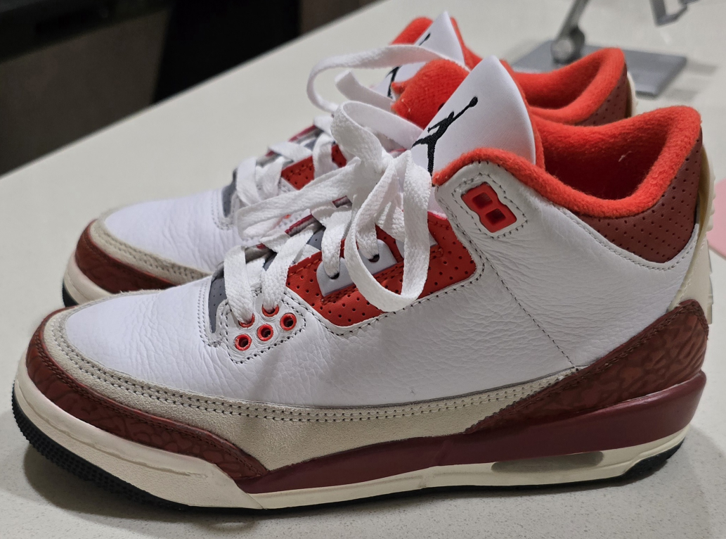 Air Jordan 3 Retro Se - "Dunk on Mars" Size 5Y - photo 2