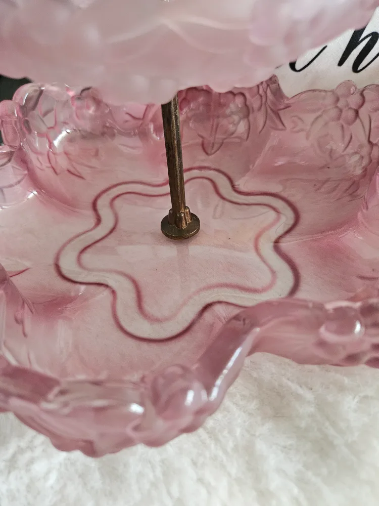 Vintage Pink Glass 3-Tiered Dessert Stand image indicator(3)