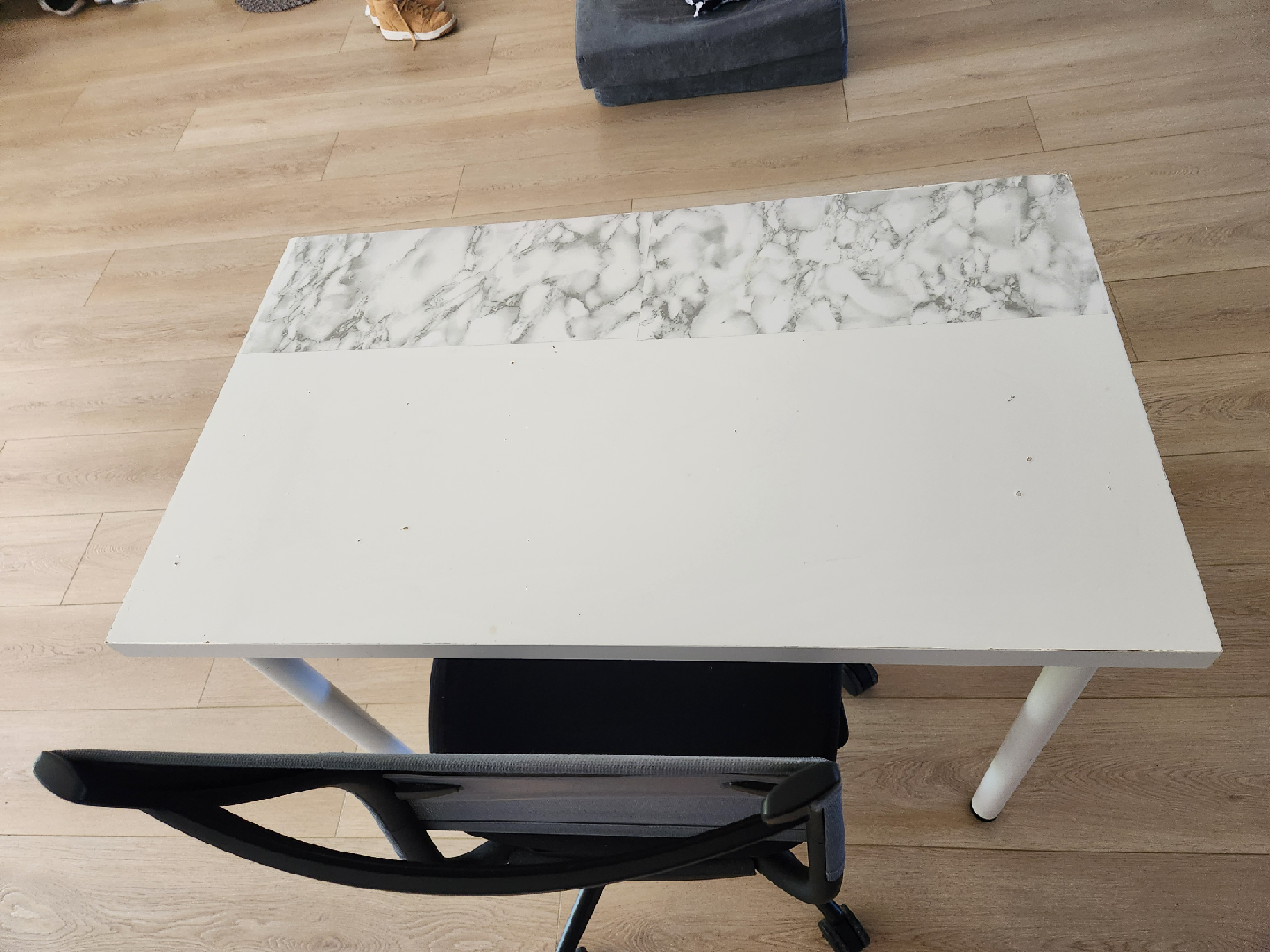 Ikea White Desk with black Chair - photo 2