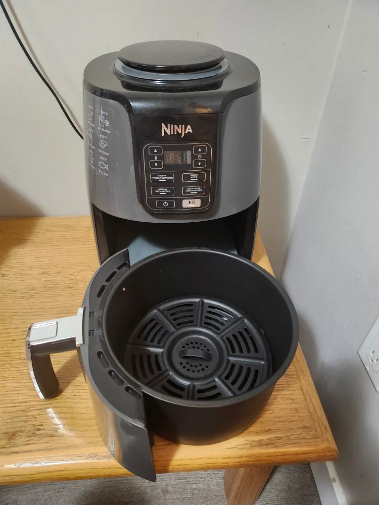 Ninja AF100C Air Fryer thumbnail