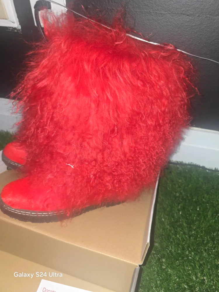 BEAR PAW Red Furry Boots image indicator(3)