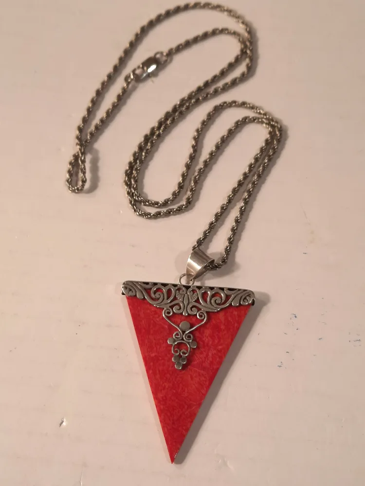 925 silver frame on red coral pendant with chain image indicator(2)