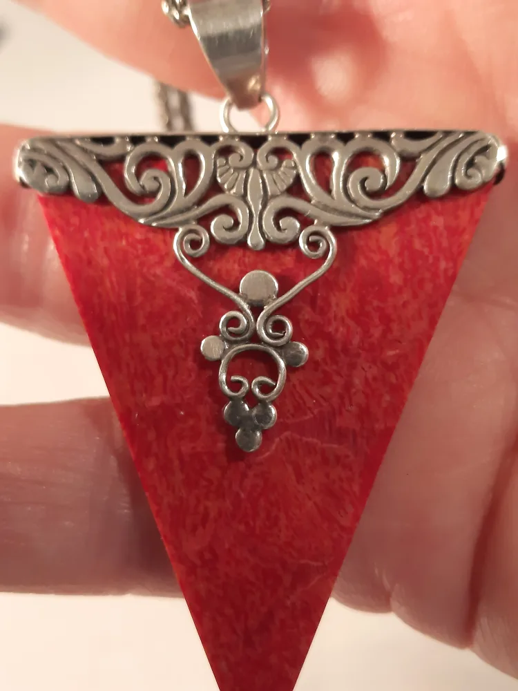 925 silver frame on red coral pendant with chain image indicator(5)
