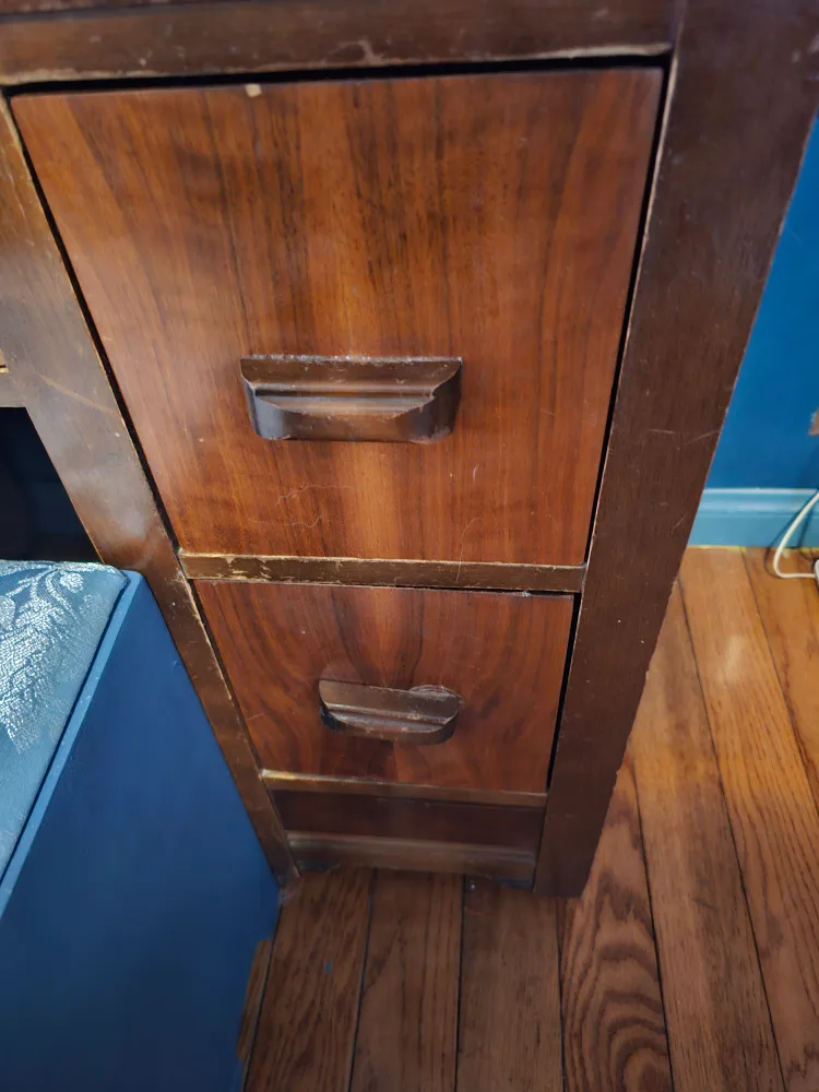 Antique Vanity Desk with Stool image indicator(5)